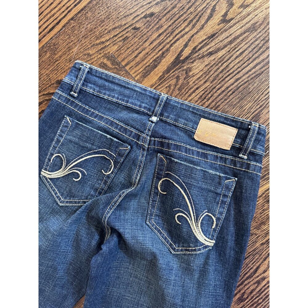 Game Y2K Low Rise Flare Jeans Dark Wash Embroidered Back Pockets 2000s Size 3 - Picture 3 of 8